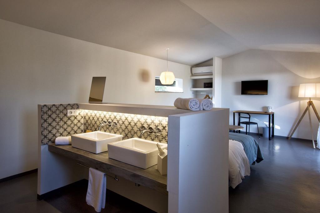 Hotel Les Chambres De Mila Bonifacio Екстер'єр фото